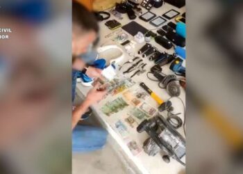 Villa burglar caught