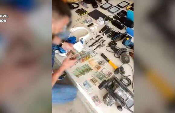 Villa burglar caught
