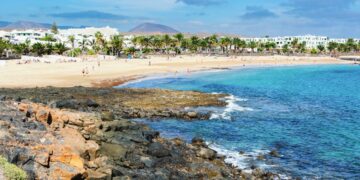 When is the best time to visit Lanzarote?