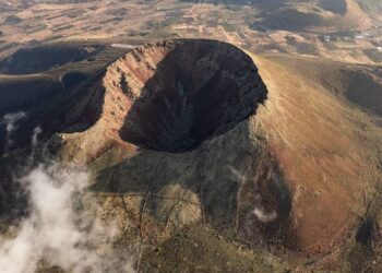 Volcán de la Corona