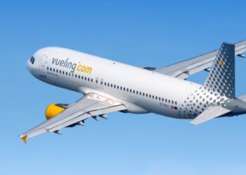Vueling connection to Gatwick