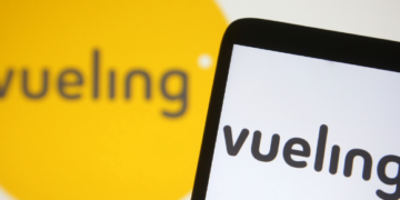 Vueling includes more operations in the Canaries this Christmas
