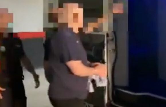 Wanted man arrested at the airport