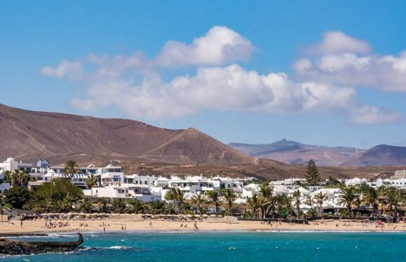 Water cuts in Costa Teguise