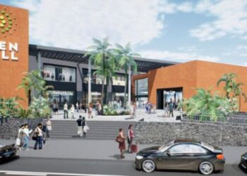 Women hit by car at Open Mall in Arrecife