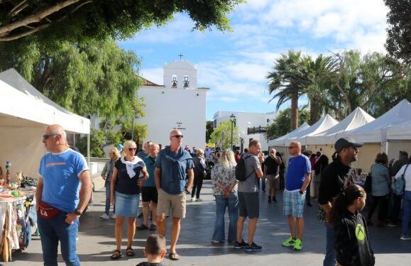 Yaiza Christmas market