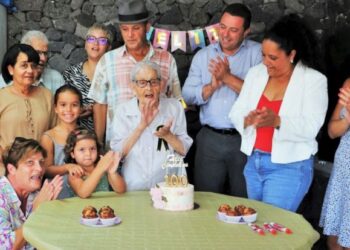 Yaiza resident celebrates 100th birthday