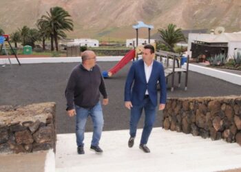 Two new playgrounds put out to tender