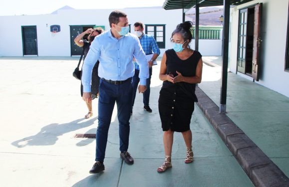Yaiza school renovations