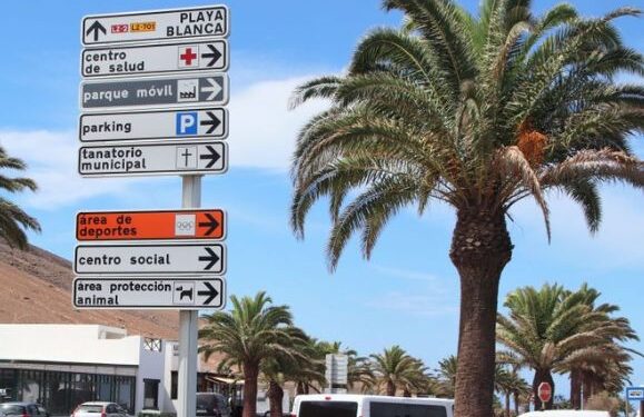 Yaiza puts urban signage project out to tender